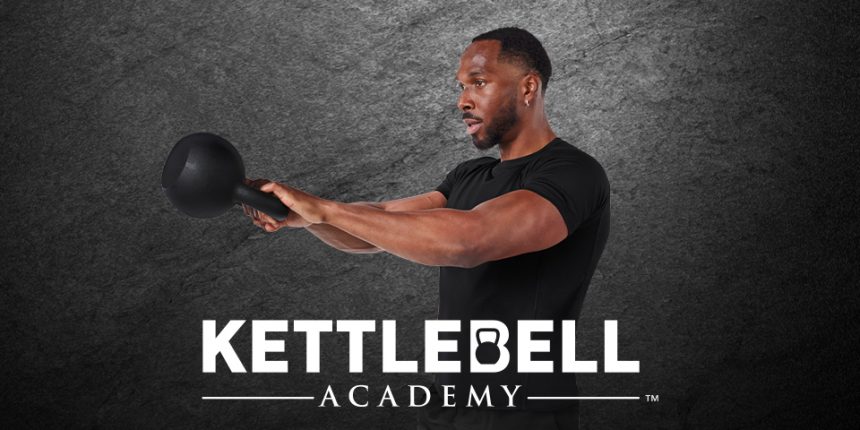 entrena-con-columpios,-cargadas-y-arrancadas-en-kettlebell-academy-de-amoila-cesar